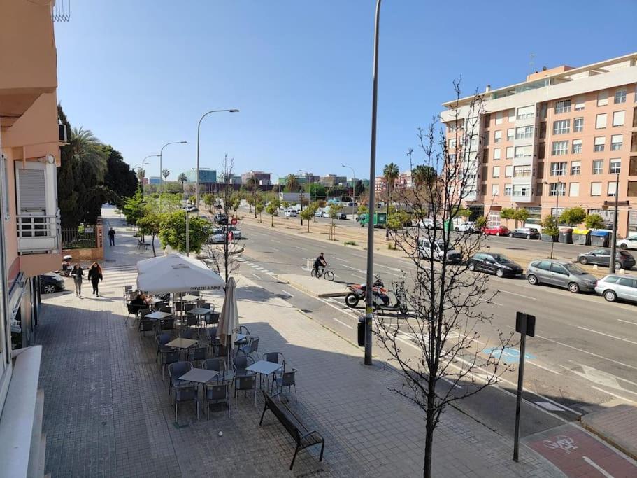 Piso Cerca Universidades Y Playa Walencja Zewnętrze zdjęcie